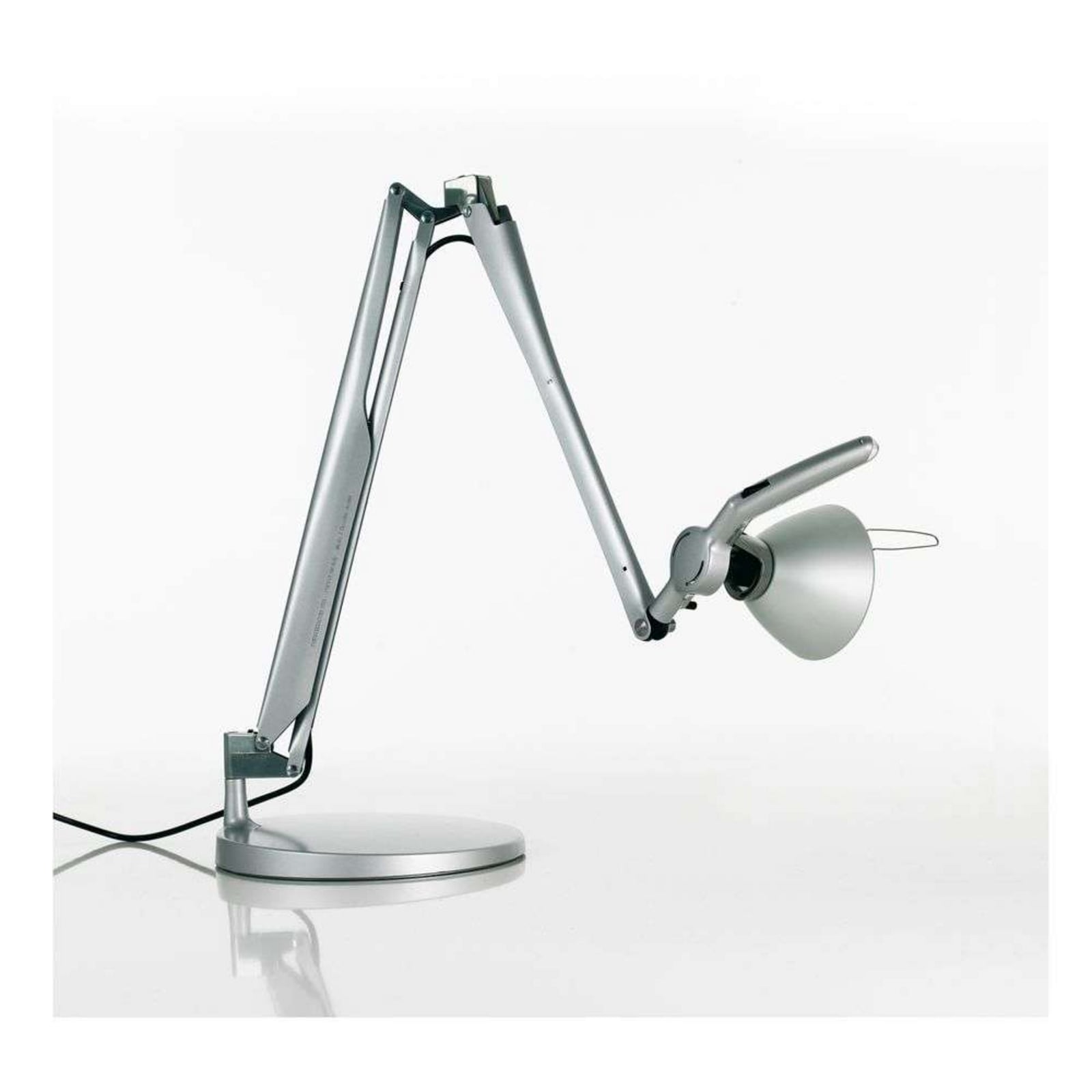 Luceplan veioză Fortebraccio | Picior metal rotativă