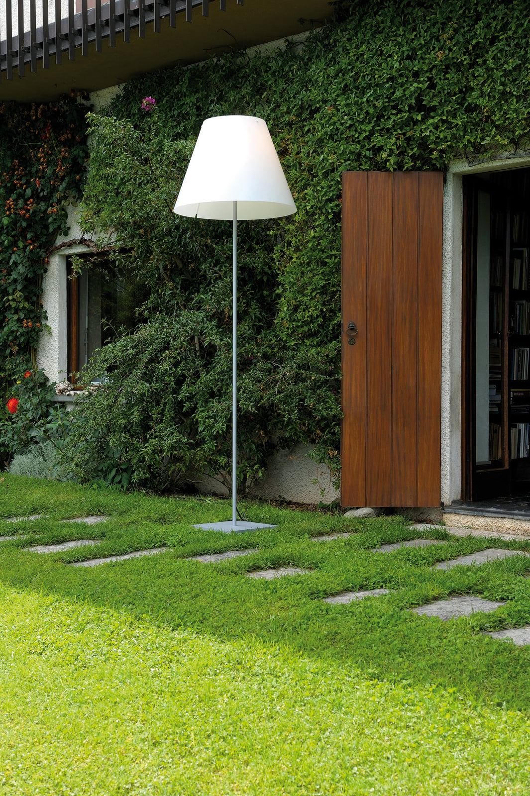 Luceplan lampă de exterior Grande Costanza | Standard picior aluminiu/rugină