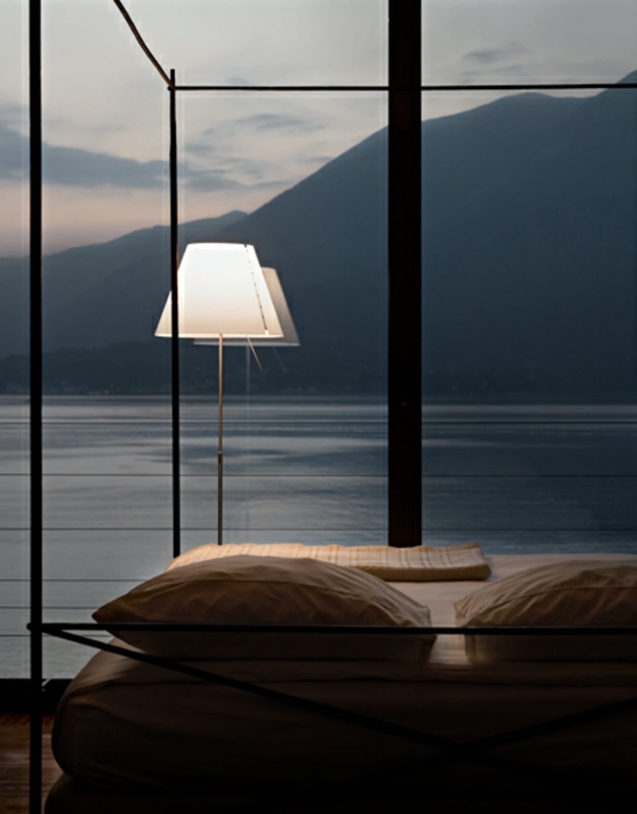 Luceplan lampadar Costanza | Aluminiu nude