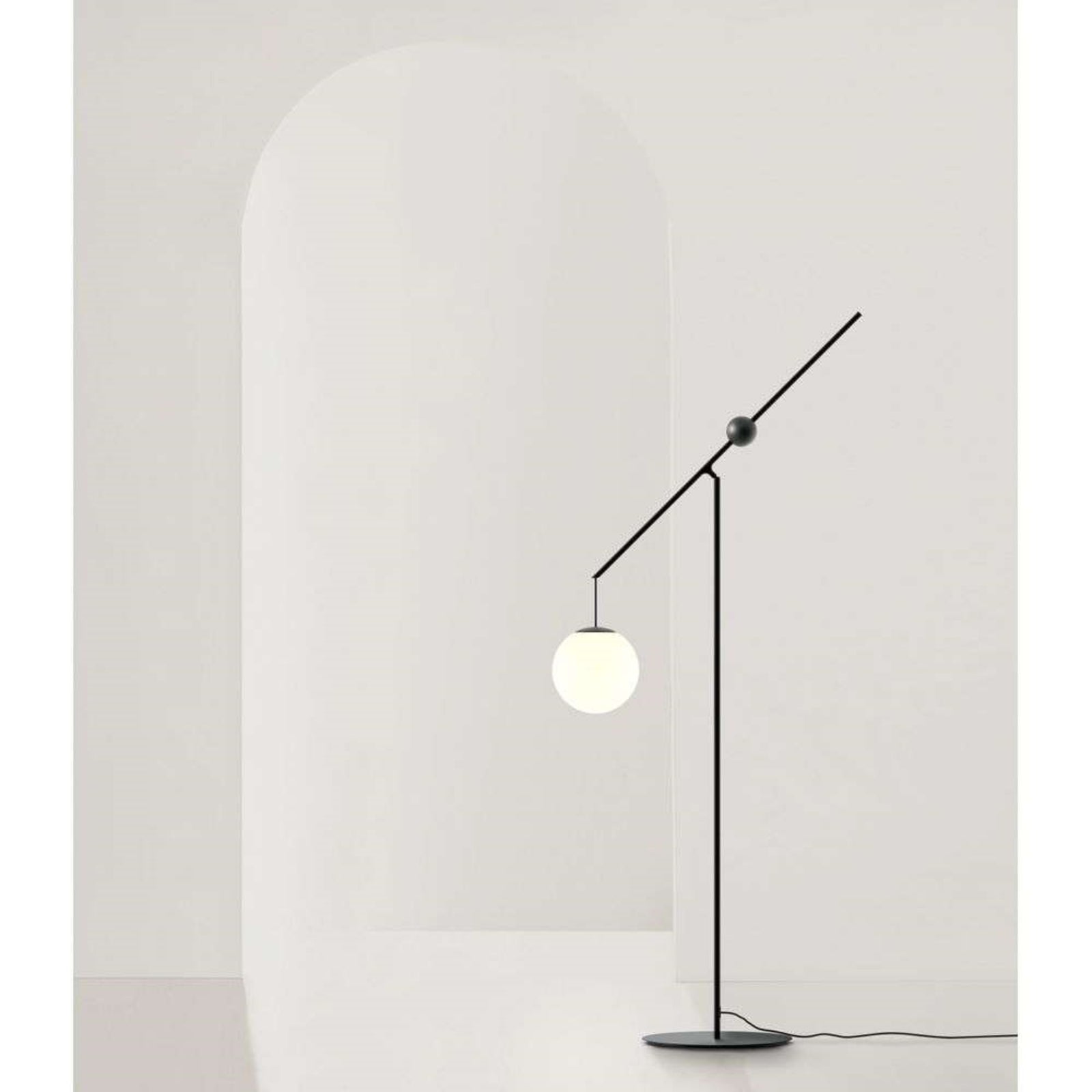Luceplan lampadar Malamata | Brushed alamă