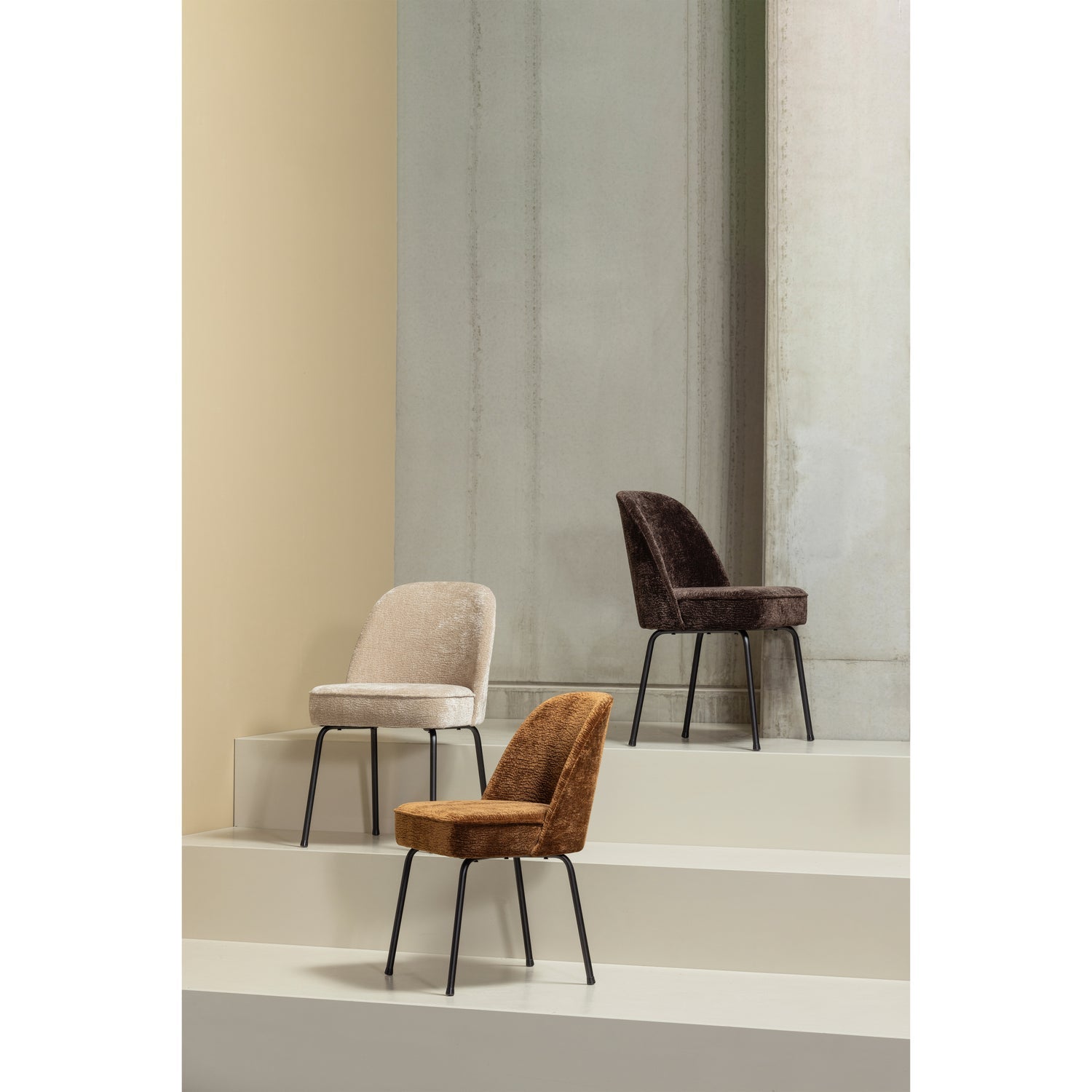 WOOOD scaun dining VOGUE | 100% Pes | Maro inchis | 83x50x57 cm