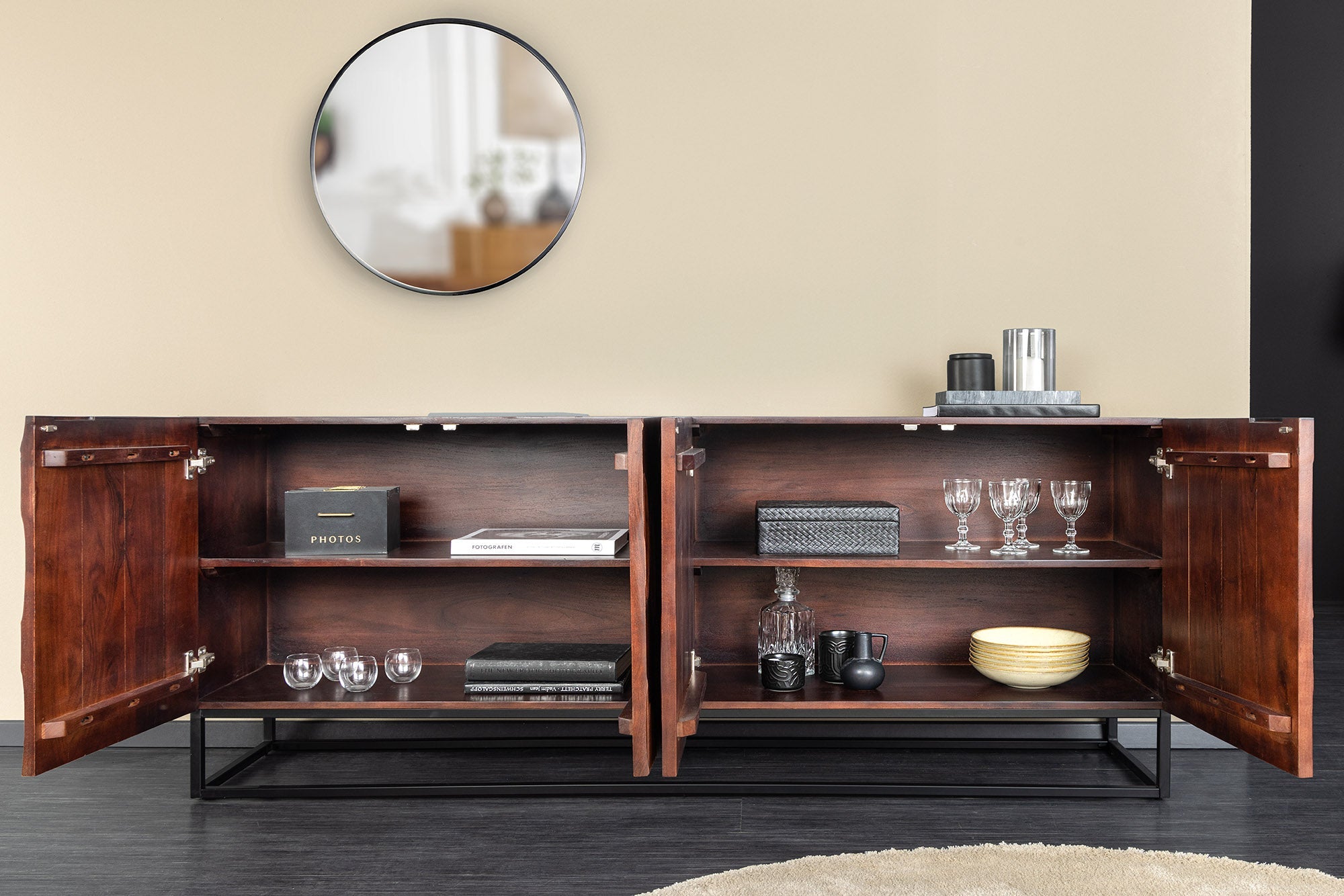 Invicta Comodă DUNE - 175cm | Acacia, Maro | 175x76x40 cm
