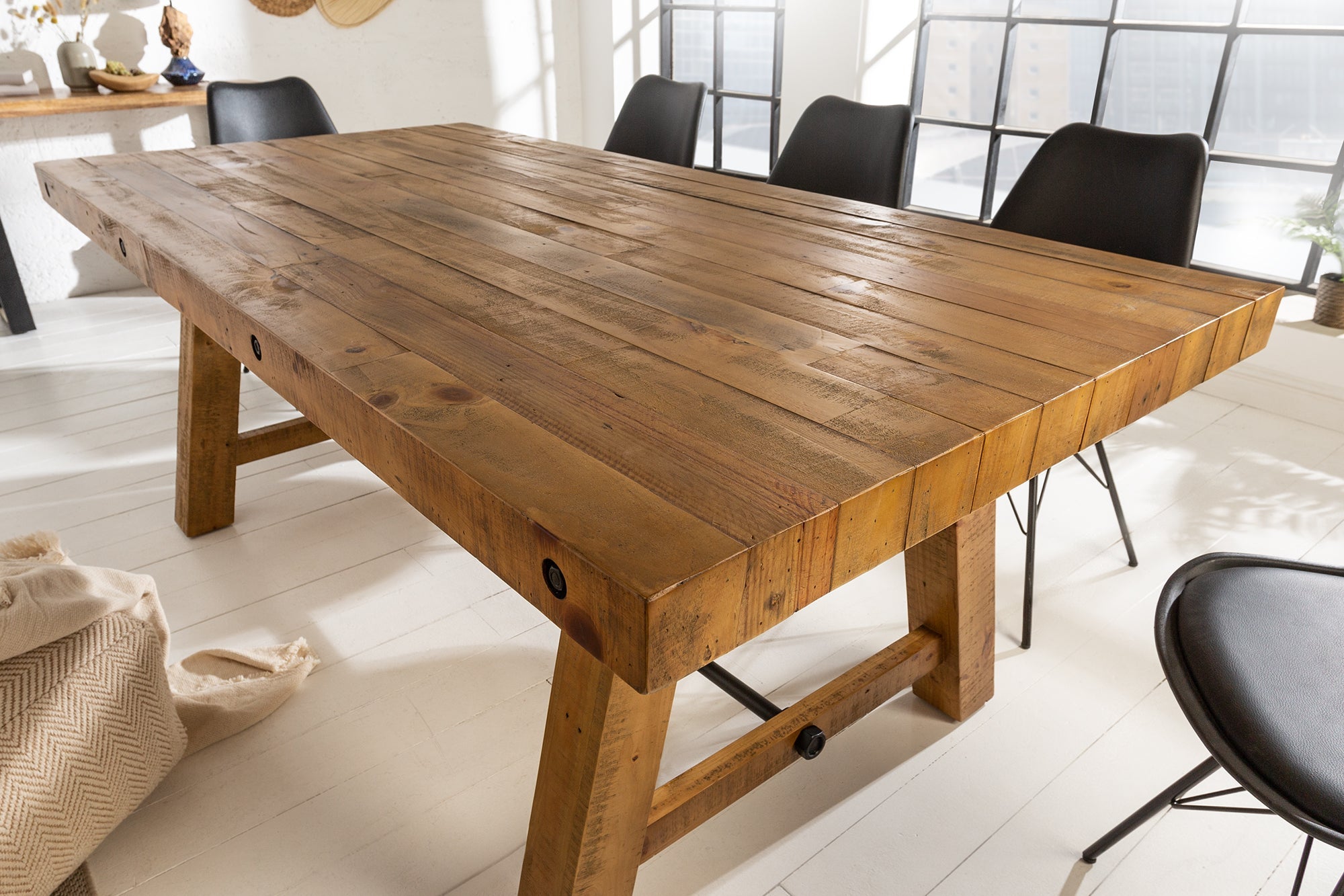 Invicta Masă dining FINCA - 200cm | Pin, Maro | 200x76x100 cm