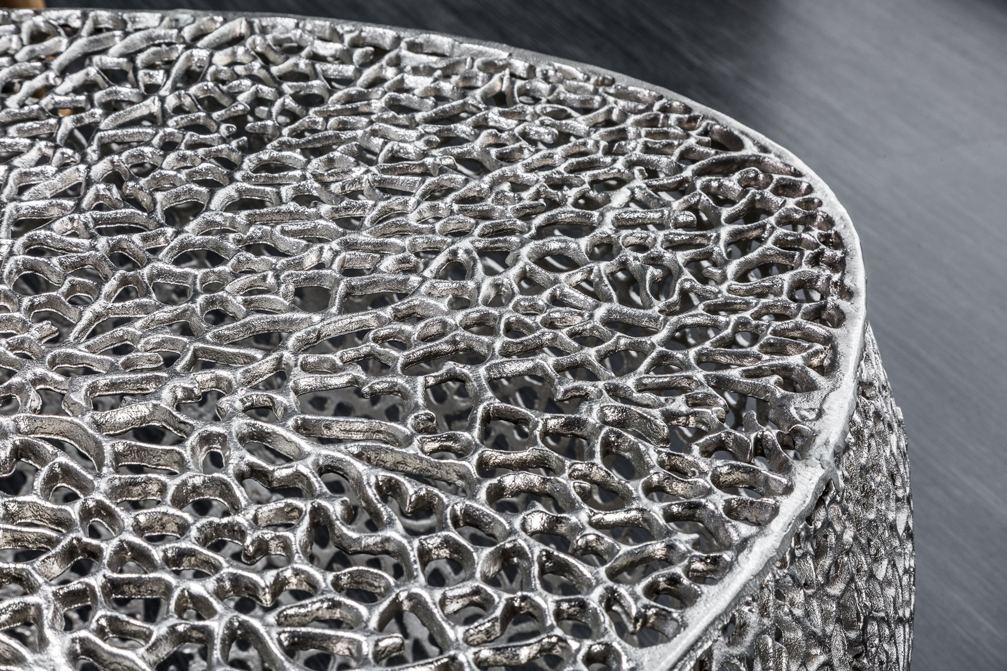 Invicta Masă cafea LEAF - 122cm | Metal, Argintiu | 122x42x69 cm