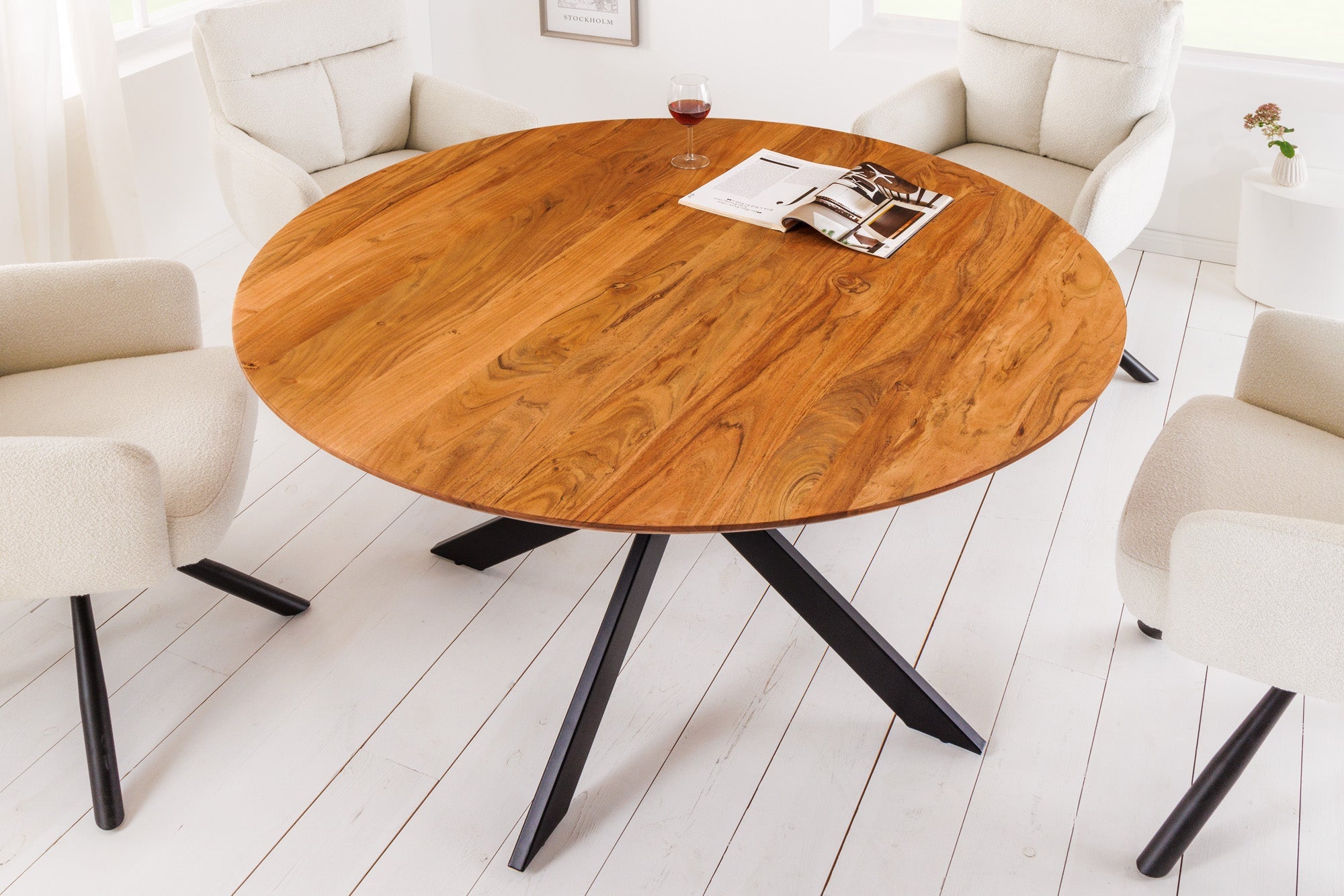 Invicta Masă dining GALAXIE - 130cm | Acacia | 130x77x130 cm
