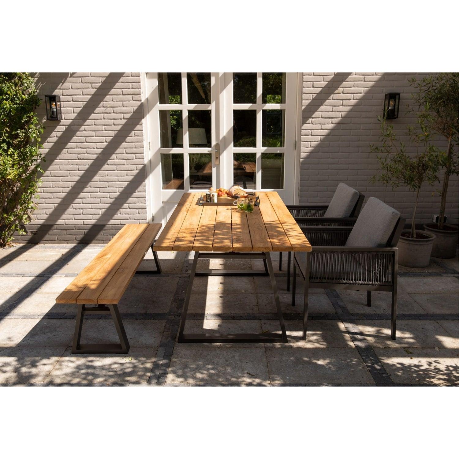 SYDNEY GARDEN TABLE TEAK NATURAL