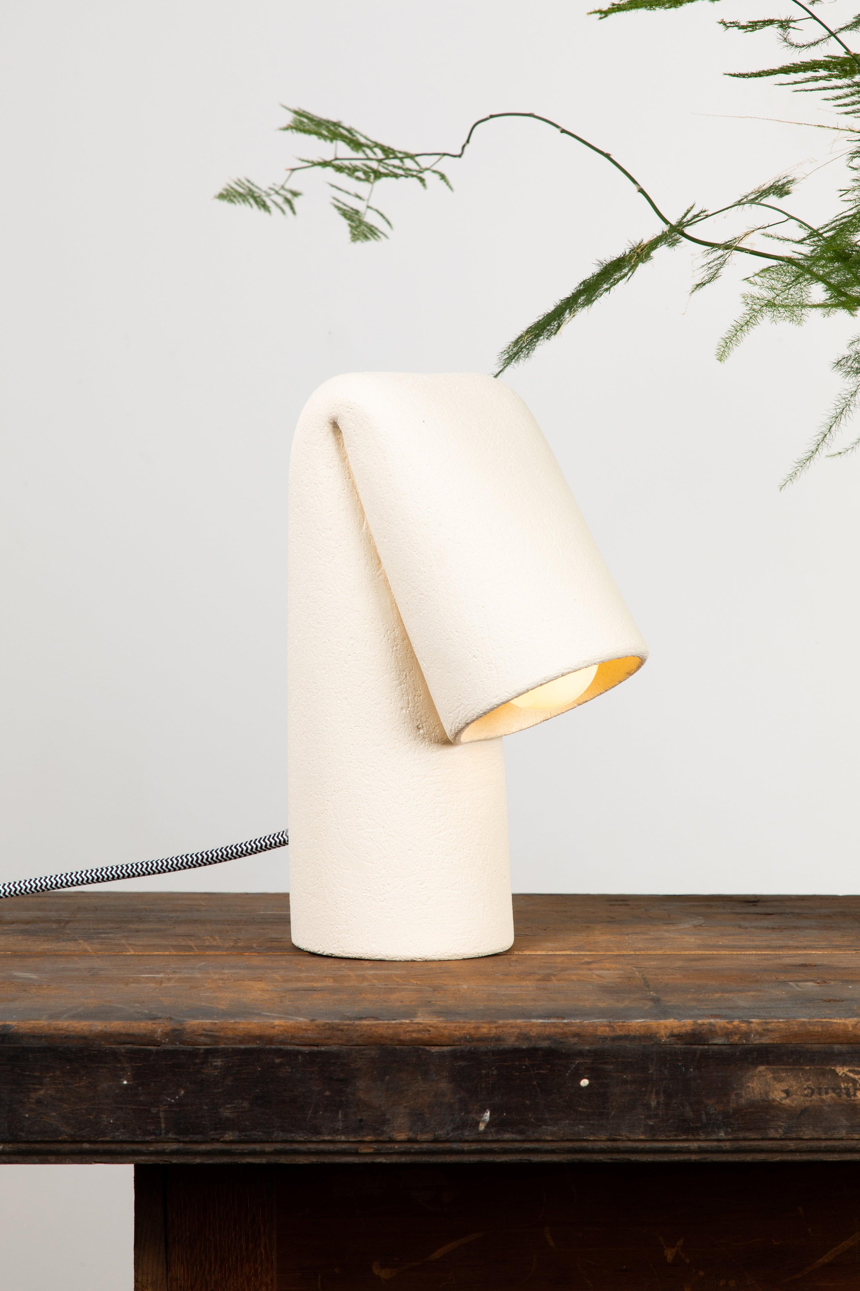 Melo Desk Lamp