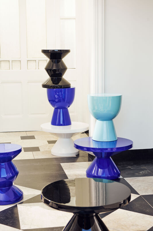 Taburet și Măsuță Laterală Zig Zag – Design Iconic Pols Potten - Negru Ø35.5 x H46 cm