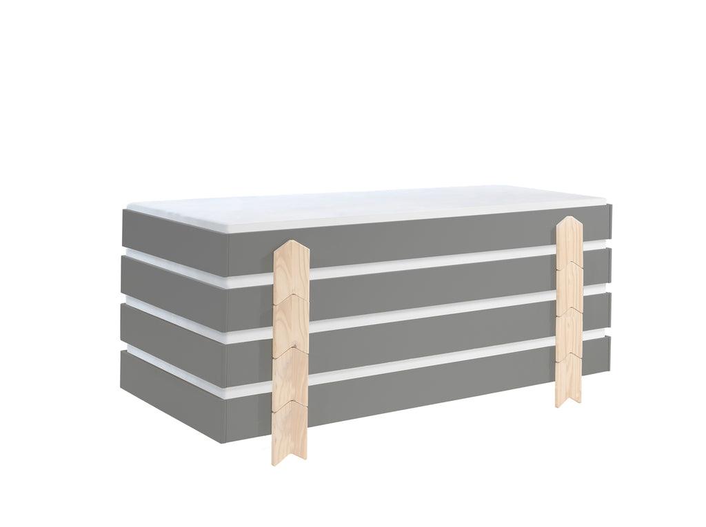 Deze MODULO combinatie bestaat uit 4 grijze MODULO bedden (90 x 200 cm) met massieve poten in de vormvan een pijl. - PARIS14A.RO