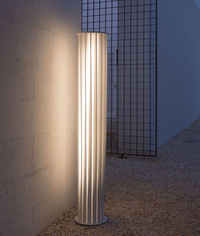 Lampa Aton din aluminiu 150 cm - Unopiù - PARIS14A.RO