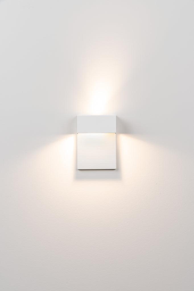 Lampă de perete mini H.15 DOB Led, alb texturat - PARIS14A.RO