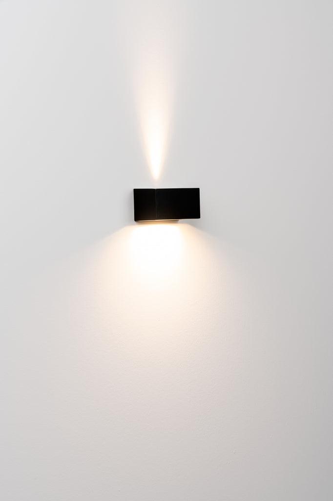 Lampă de perete mini H.5 G9, de culoare neagră texturată - PARIS14A.RO