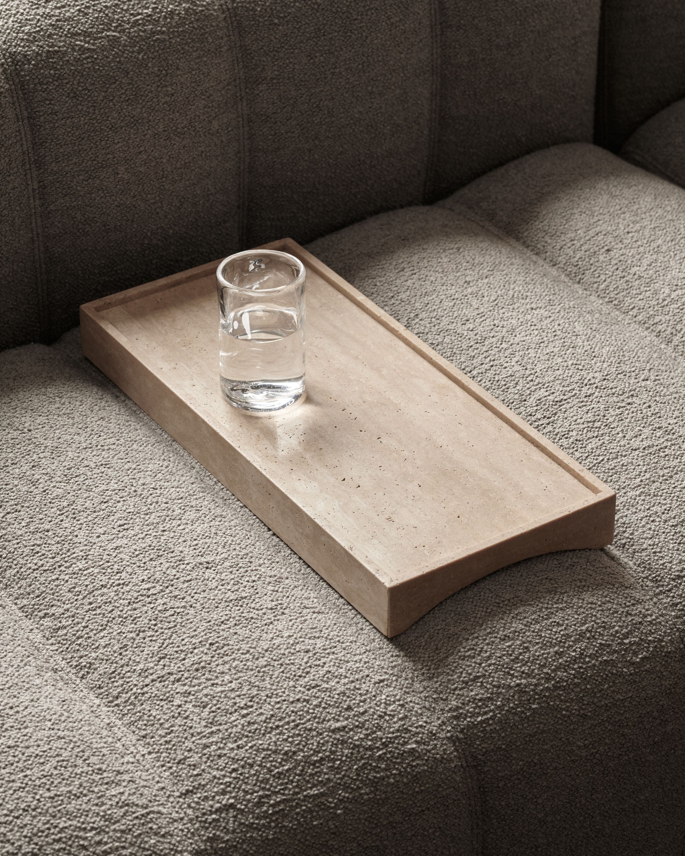 NORR11 tava Studio | travertin | 44x20xh4 cm