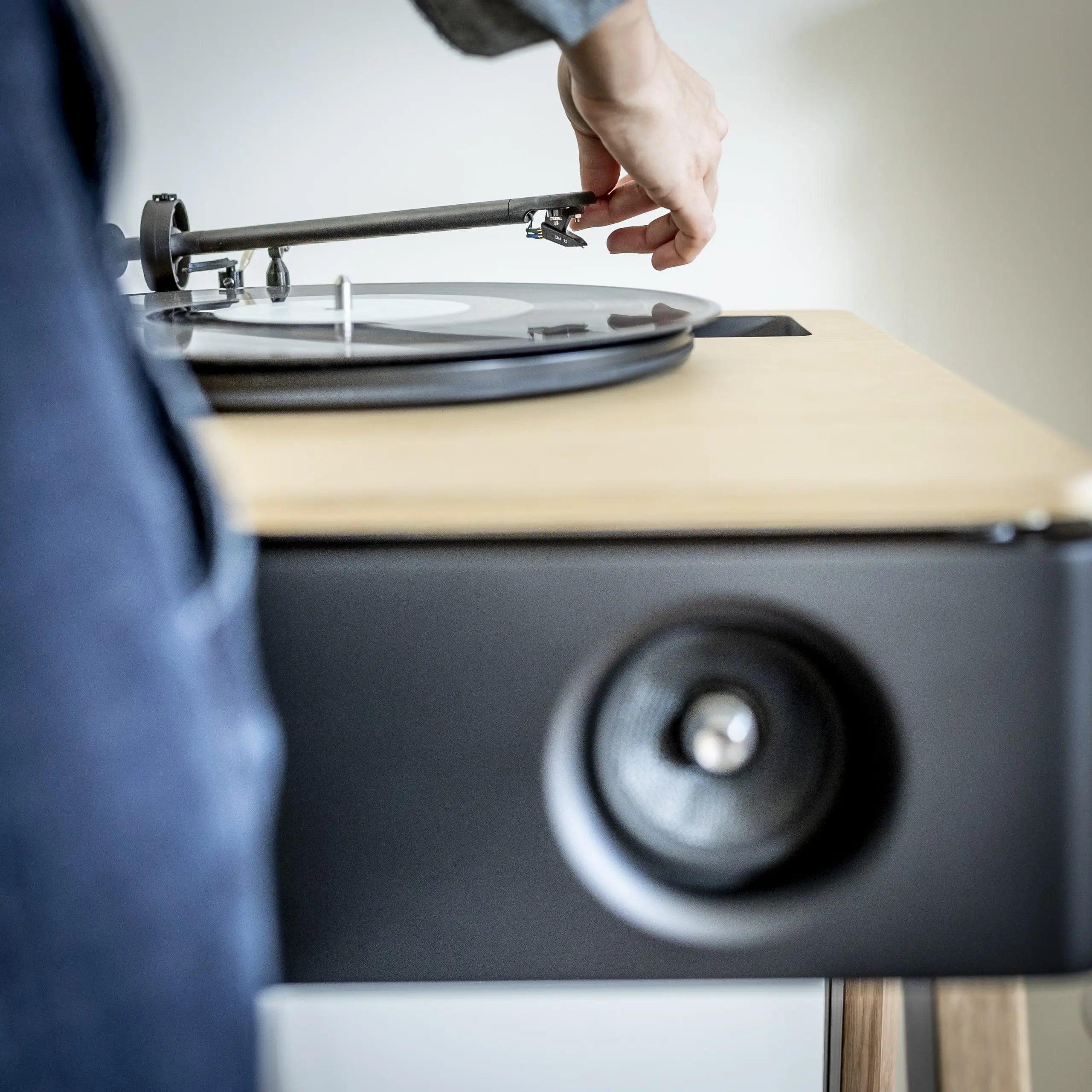 Sistem difuzoare acustice active LX TURNTABLE Stejar - La Boite Concept - PARIS14A.RO