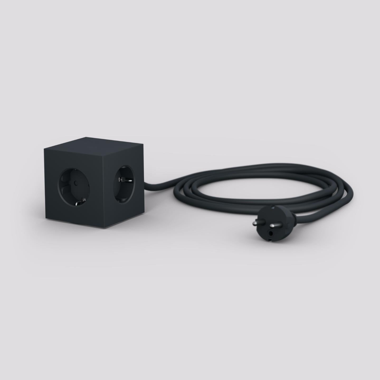 Prelungitor tip cub Square 1, 3 prize, 2 USB - Culoare Stockholm Black - Avolt