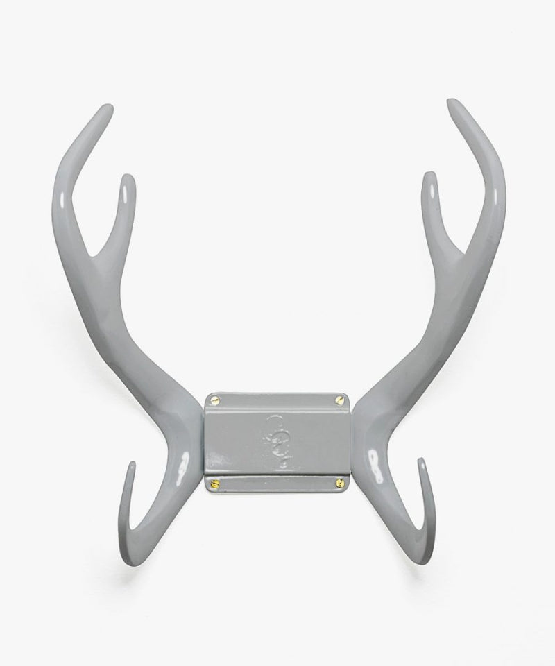 Grey-wallmount-reindeer