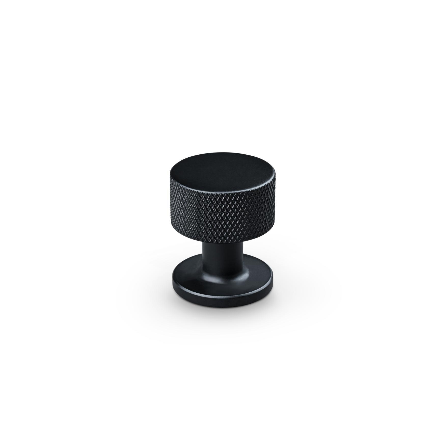 MANER MOBILA TIP BUTON SASSARI DIAM. 25MM KNURLED MAT BLACK inaltime 30 mm - PARIS14A.RO