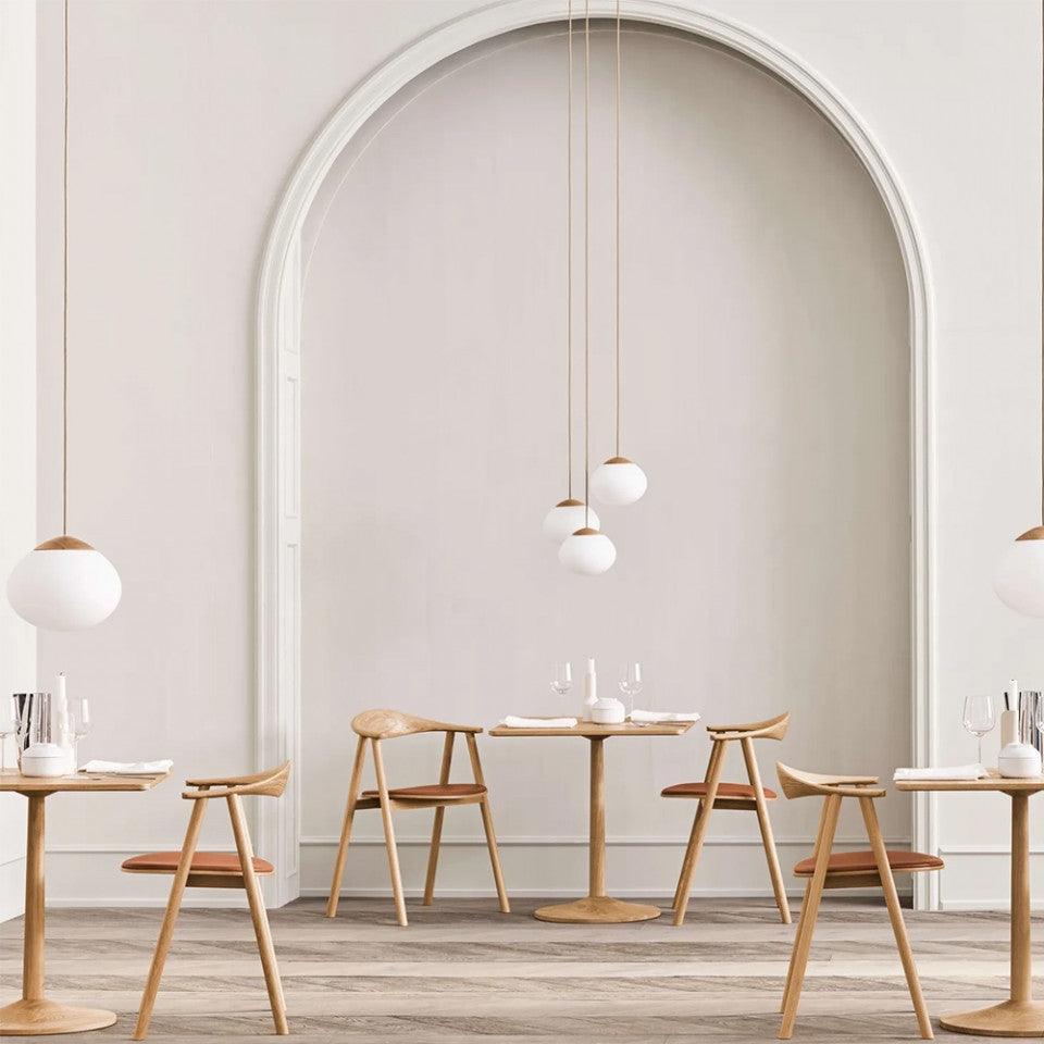 Masa dining maro din lemn de stejar 70x70 cm Turned Bolia - PARIS14A.RO