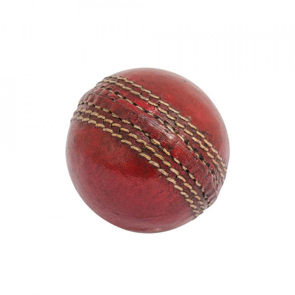 Minge decorativa rosie din piele 7 cm Cricket Ball Versmissen - PARIS14A.RO
