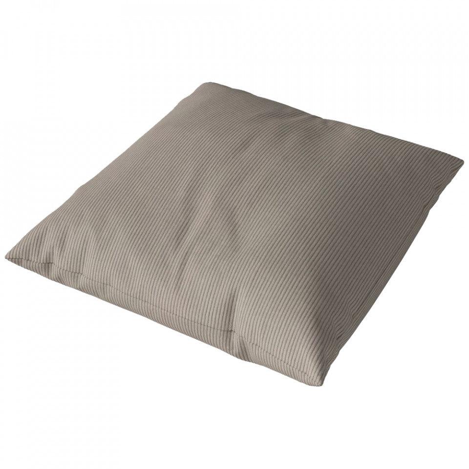 Perna patrata bej inchis din poliester 40x40 cm Classic Cushion Bolia - PARIS14A.RO